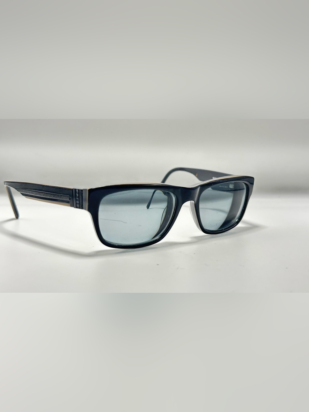 Guess GU1724 Black Oval Sunglasses Frames Only